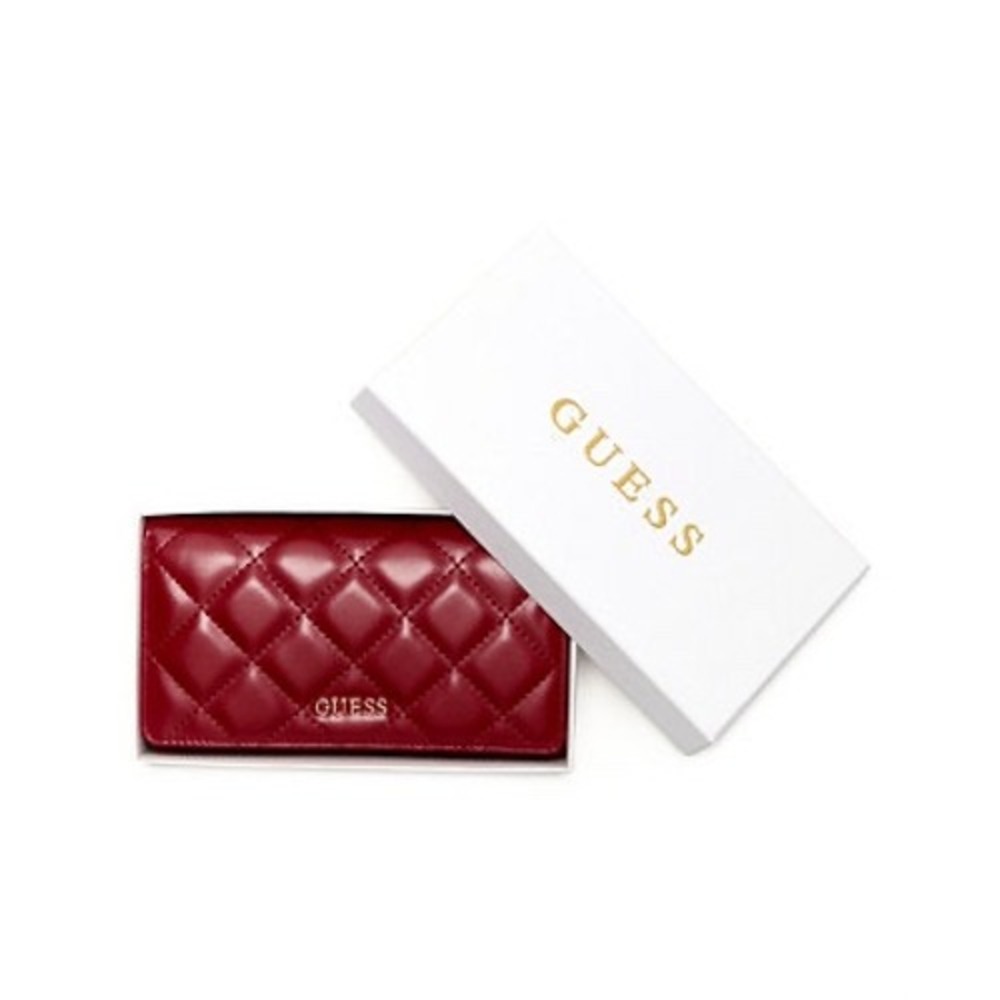 GUESS Quilted Red Wallet Card Holder Clutch Coin‎ Purse Organizer